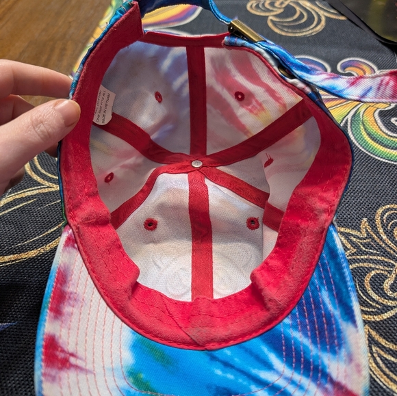 Tie-Dye Kanye hat - Picture 4 of 4